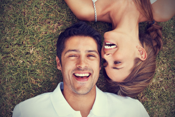Laughing-Couple (1)