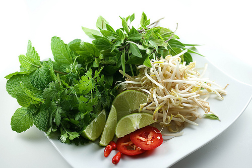vietnamese-pho-recipe-herbs