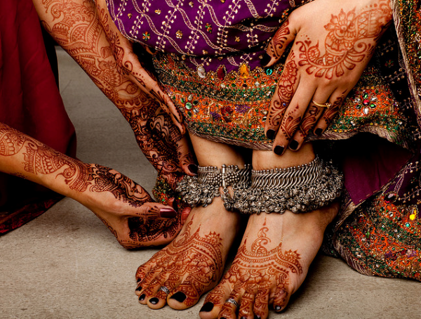 Bridal-Mehandi-Design-for-Your-Hands-and-Feet